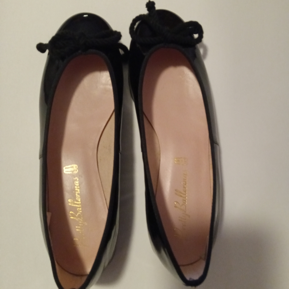 NEW Pretty Ballarina Flats